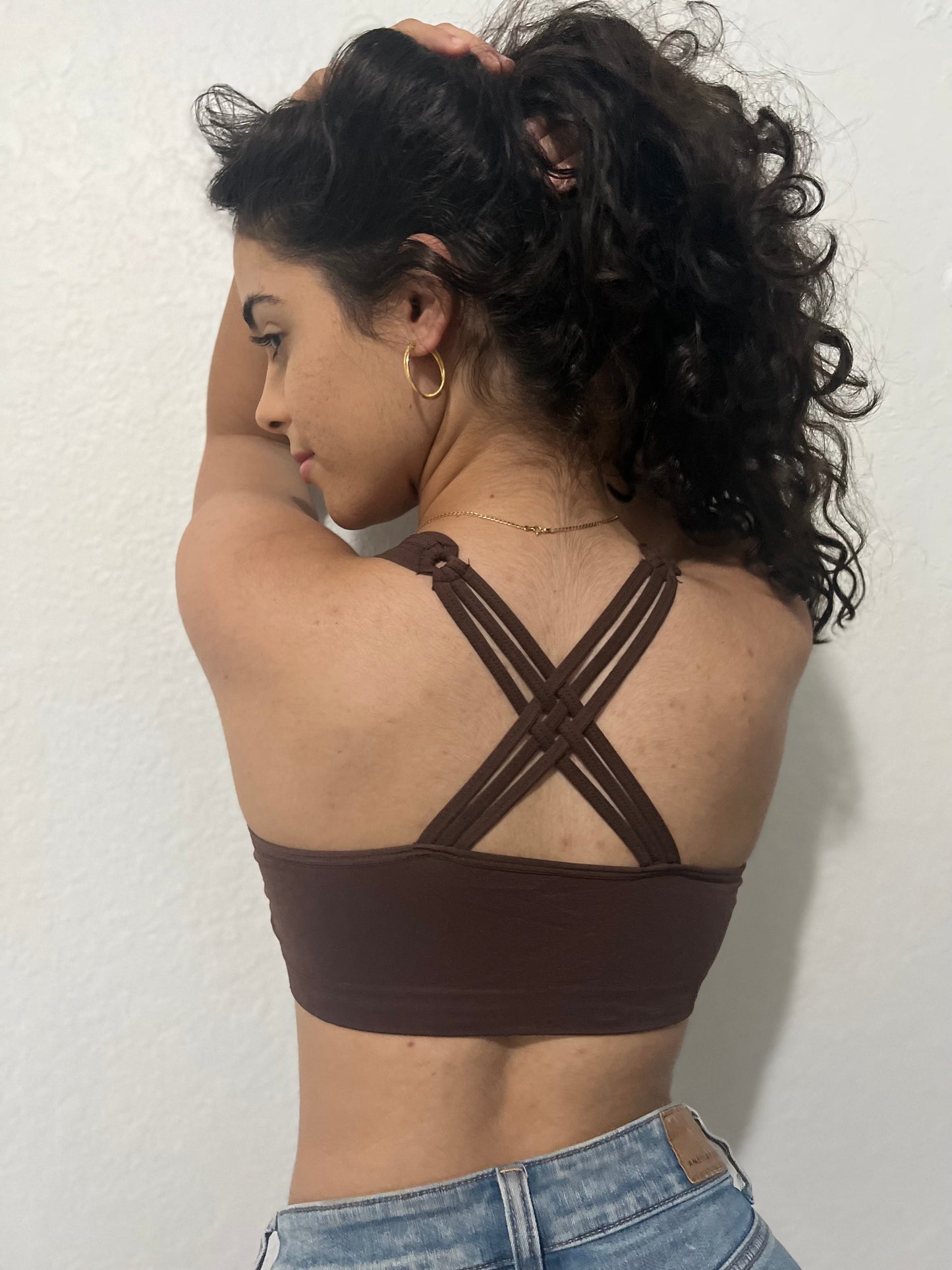Women's Racer Back Sports Bra With Removable Cups
